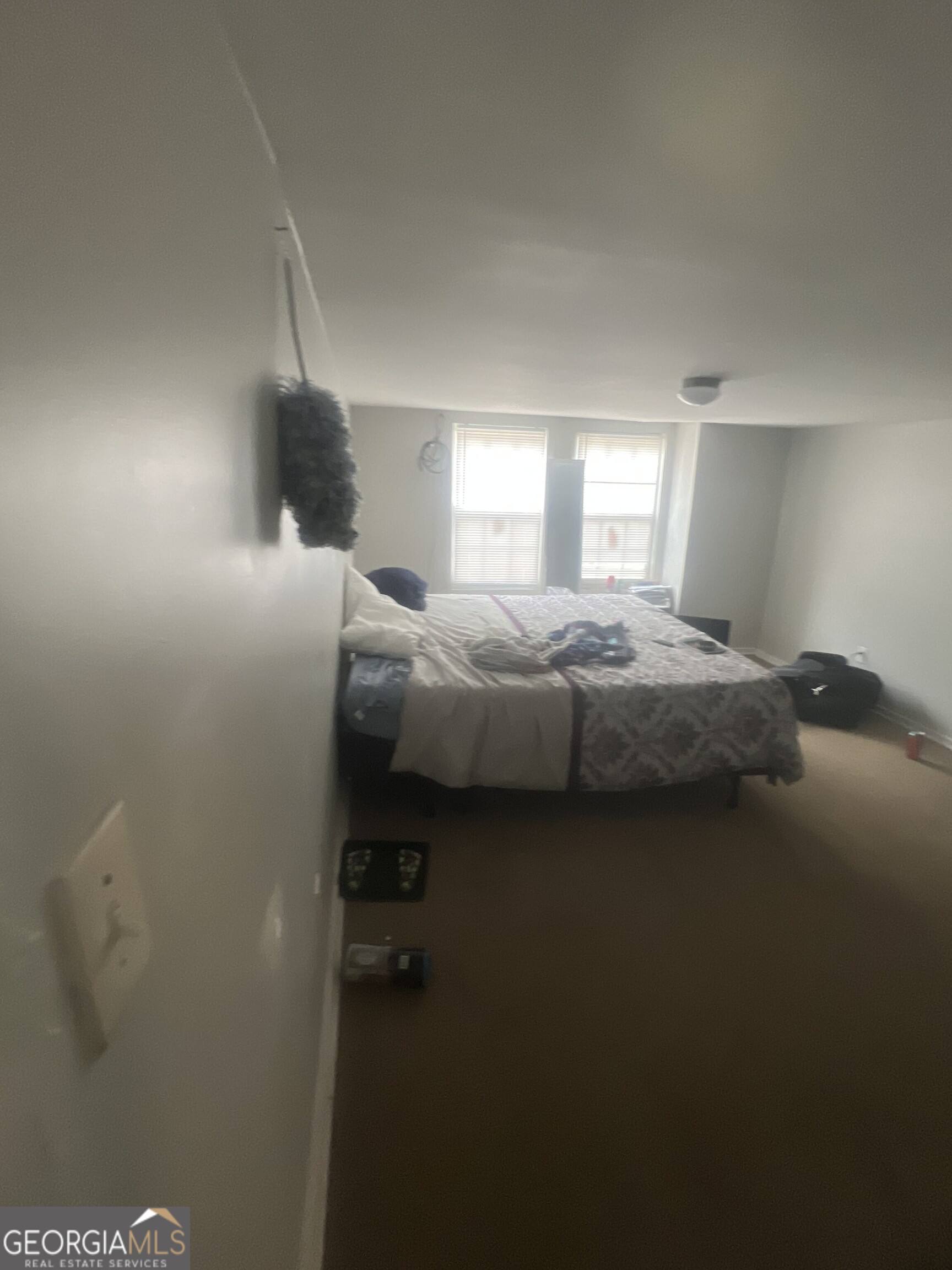 878 Roseview DR