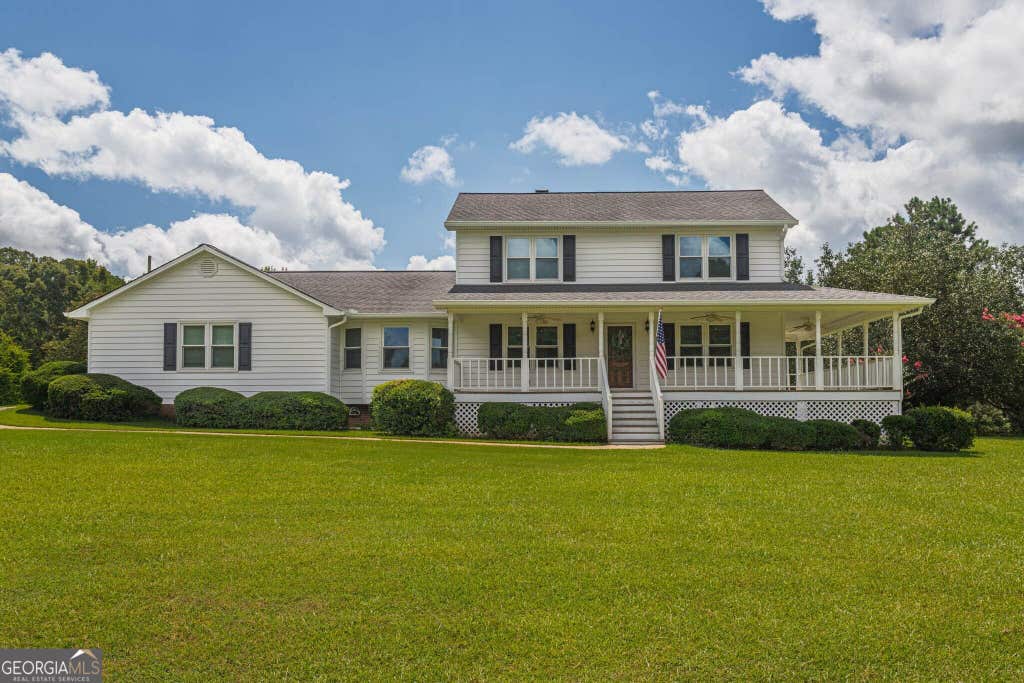 Photo of 195 Skyview Drive, Social Circle, GA 30025 (MLS # 10819769)
