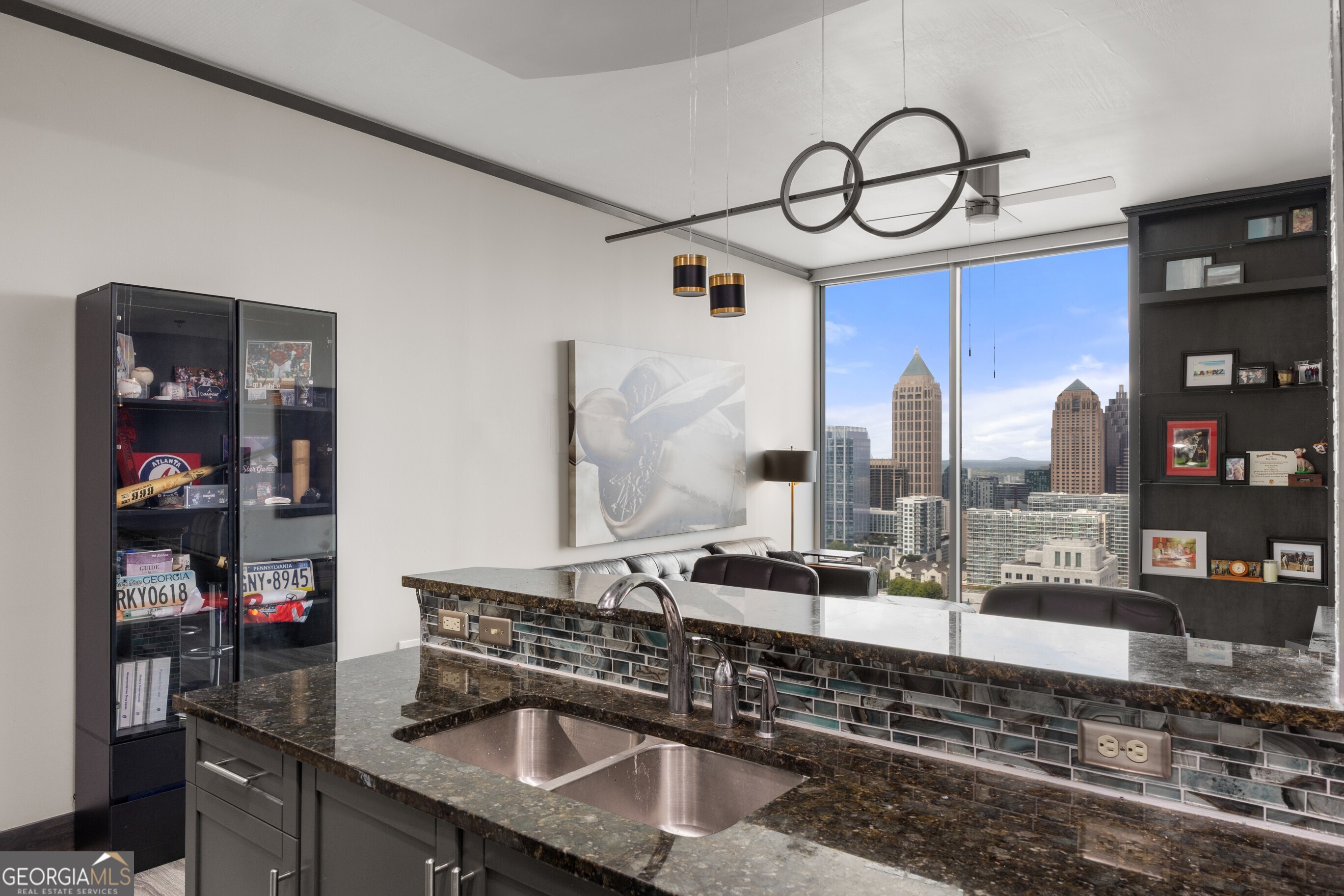 855 Peachtree ST NE 2906