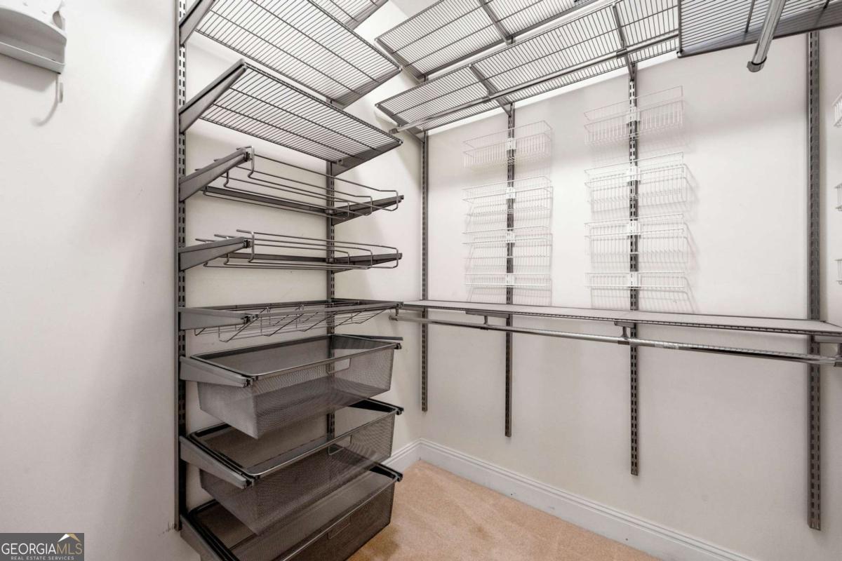 Decatur, Georgia 30033, United States, 1 Bedroom Bedrooms, ,1 BathroomBathrooms,Residential,Active,233853