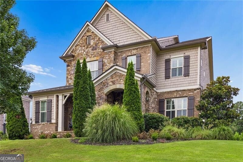 1045 Etris Manor DR