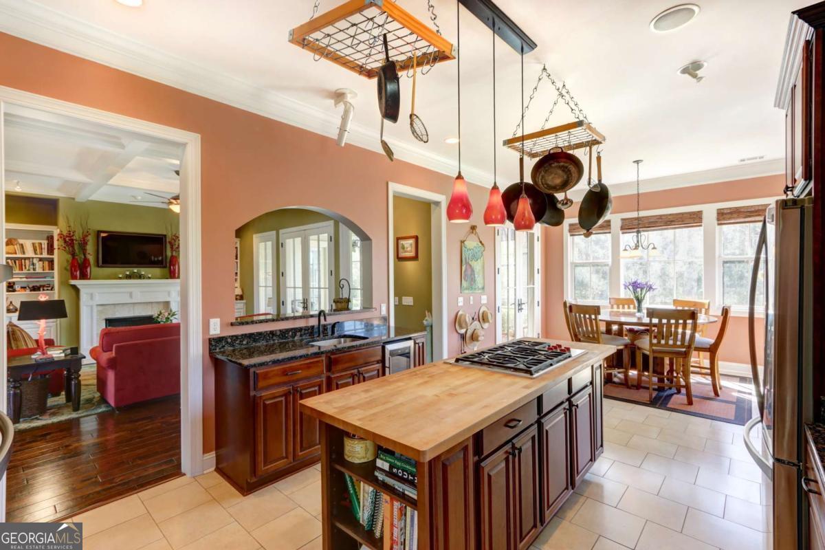 18 Enclave CIR