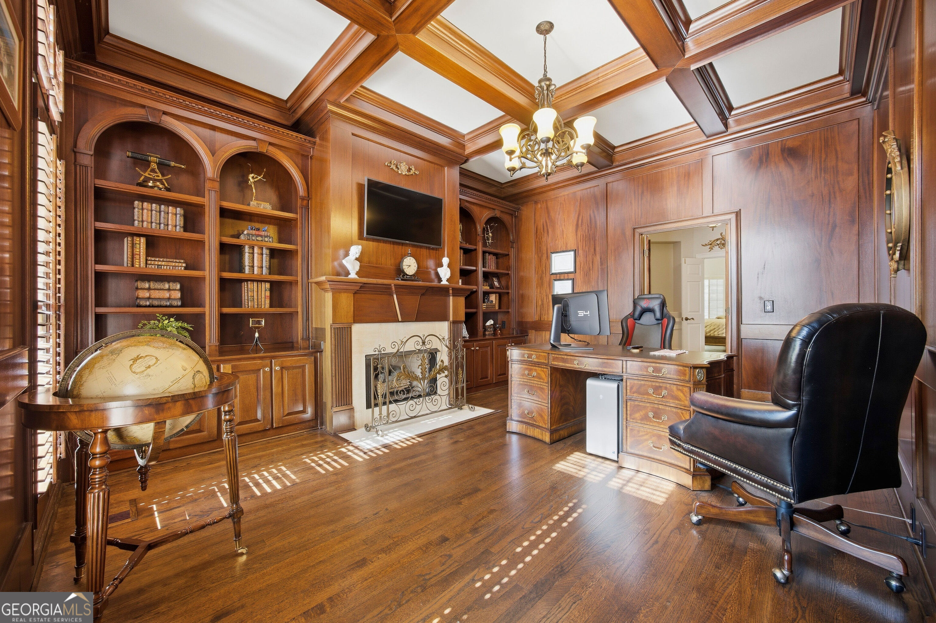 1845 Sugarloaf Club DR