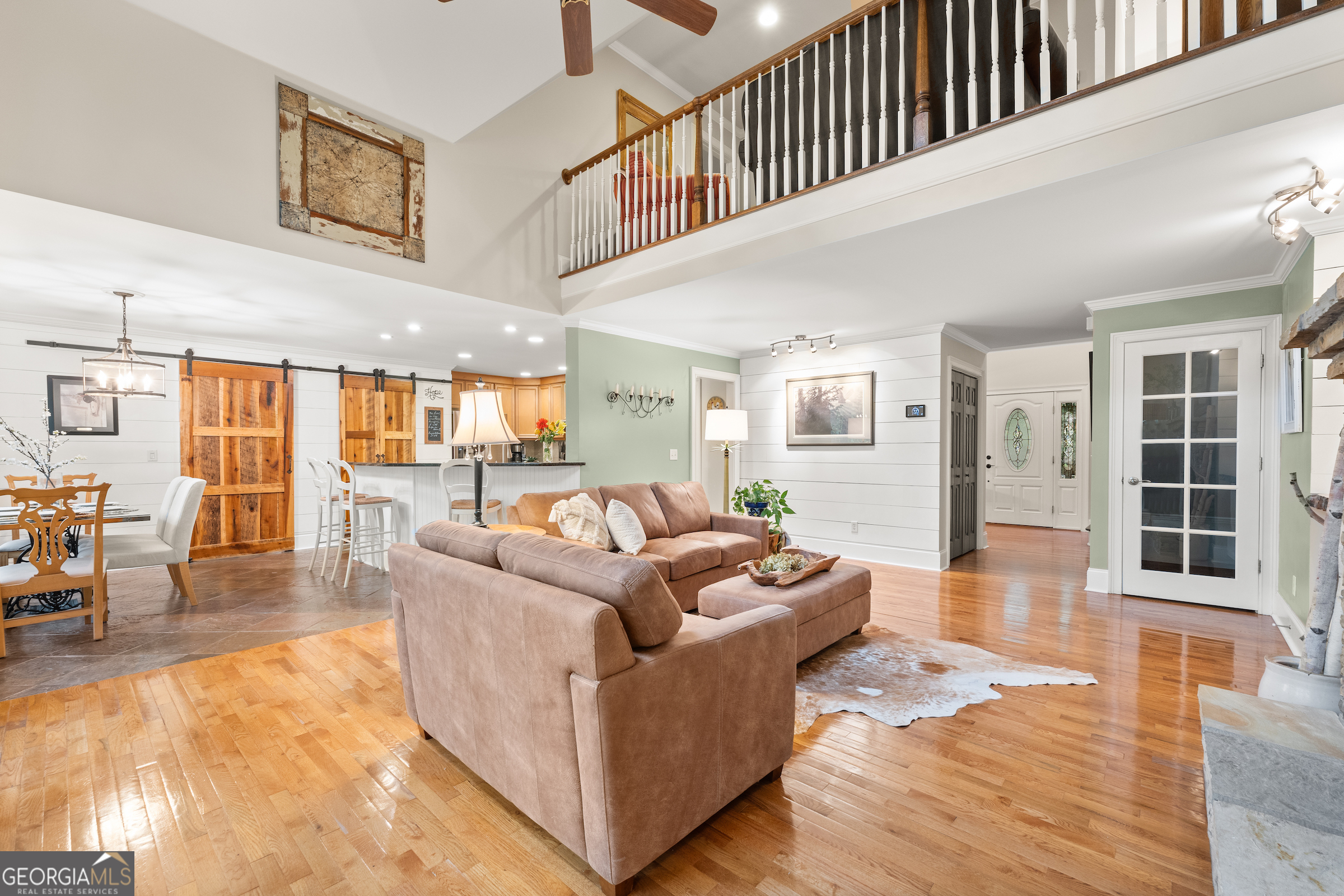 6245 Julian RD