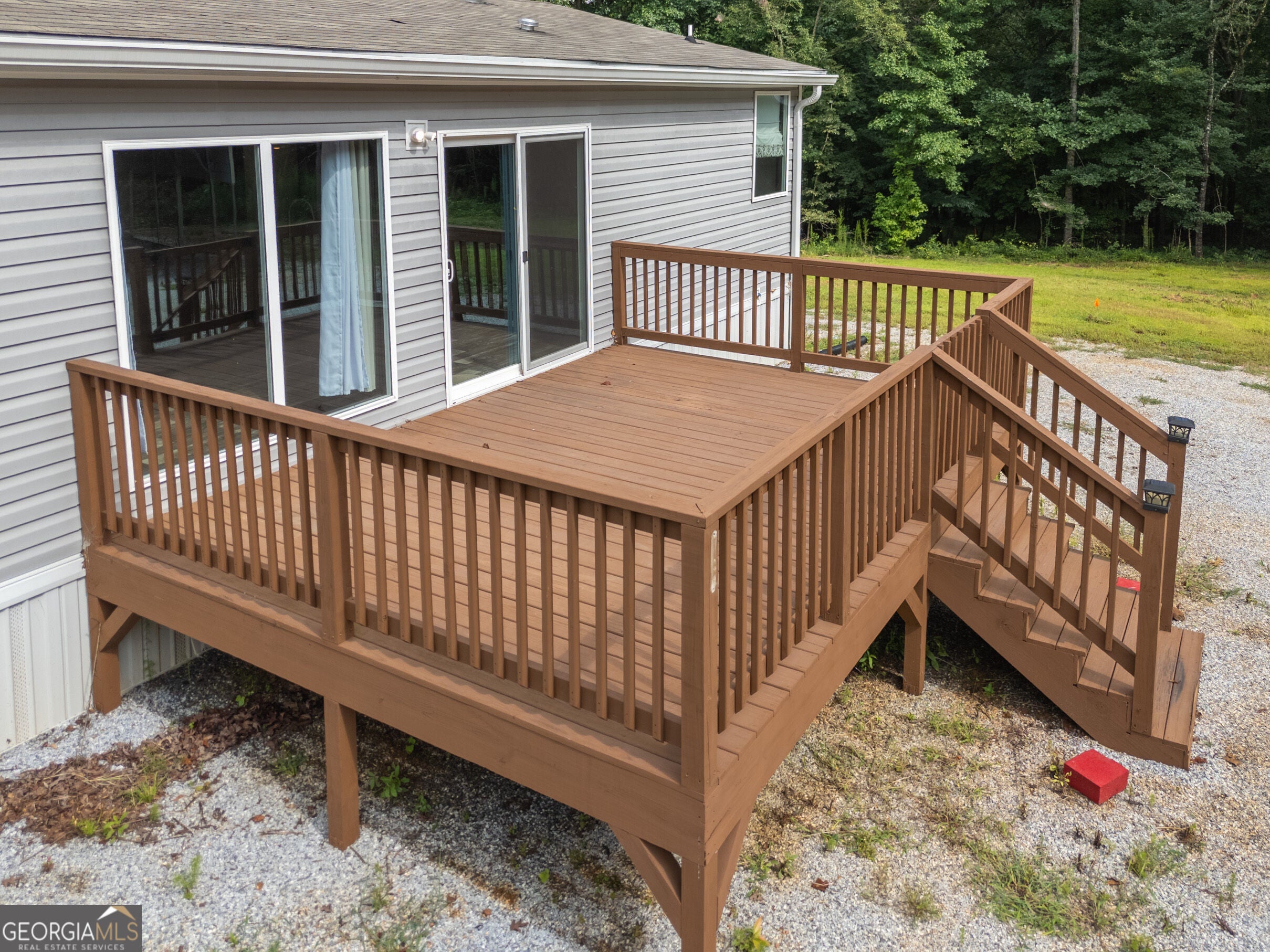 257 Iris DR