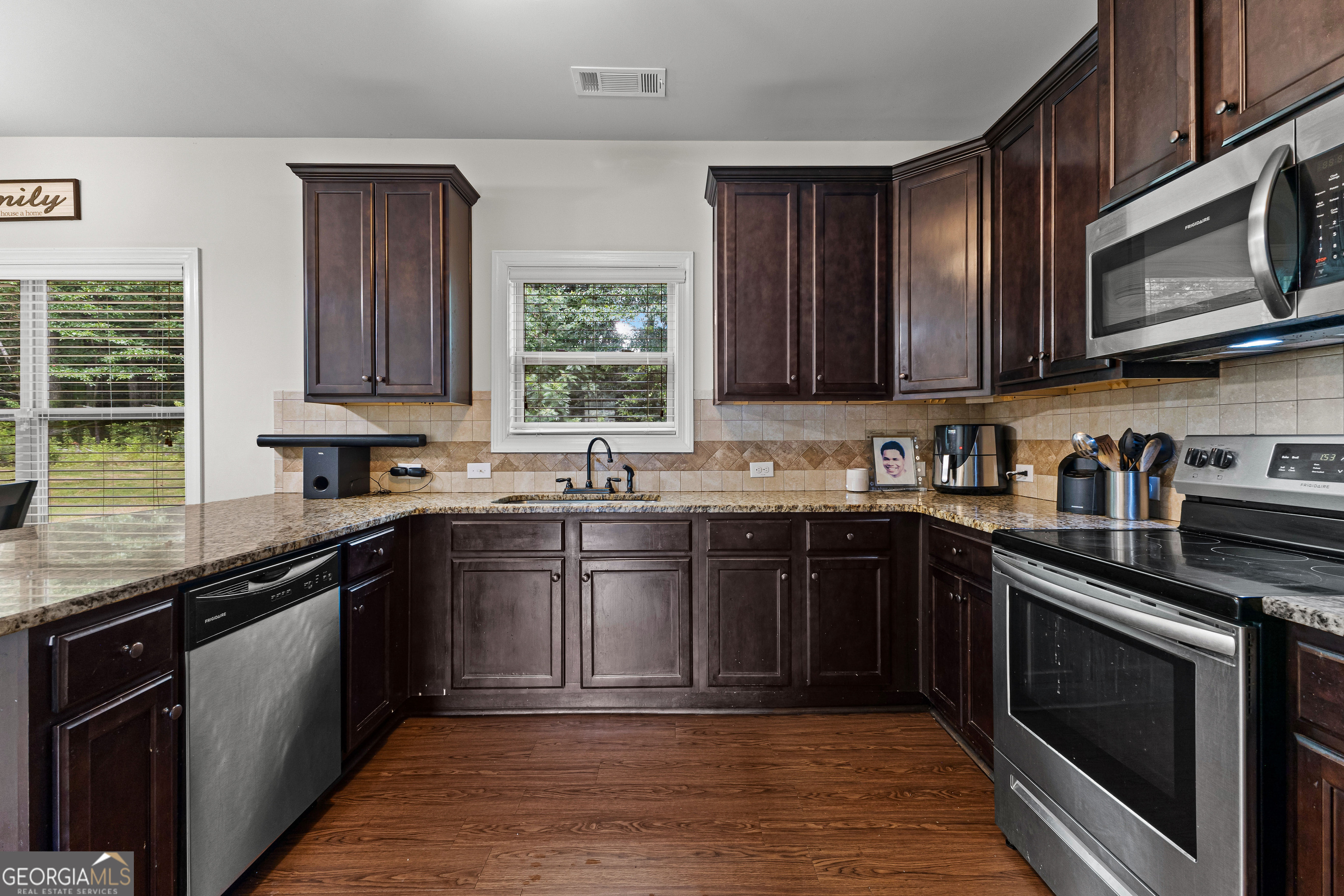 CREEKSIDE @ PRISTINE FOREST - Residential