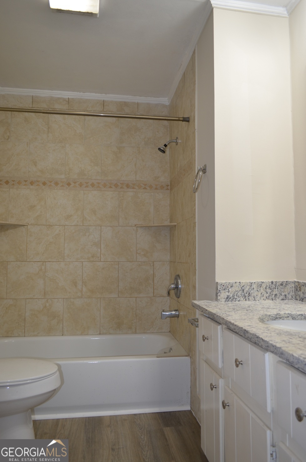 Lake Sardis Estates - Residential