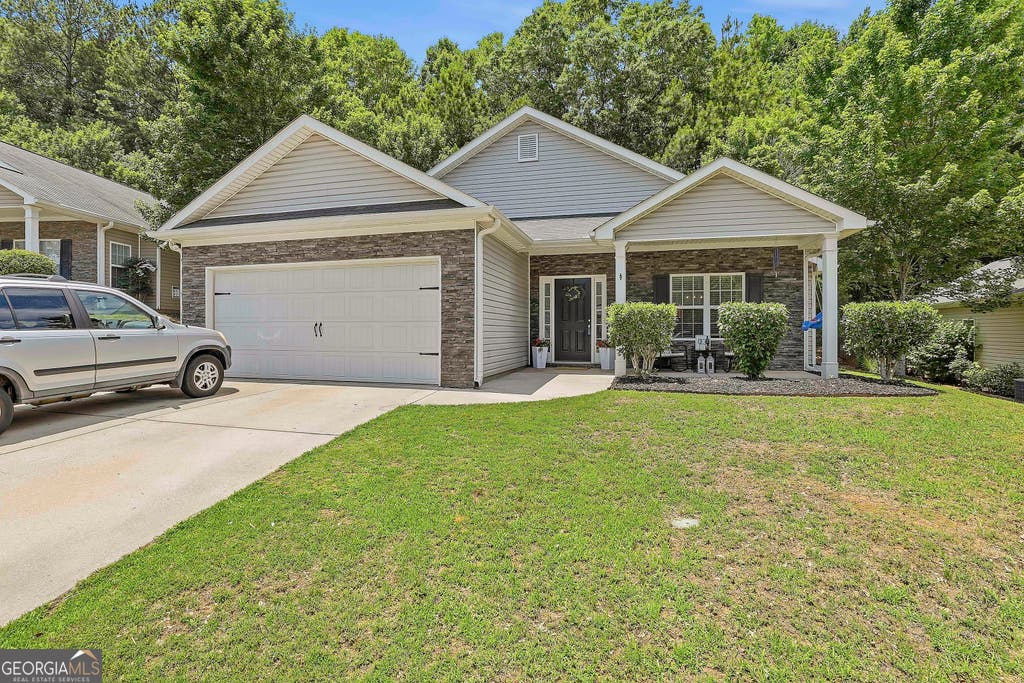 Photo of 7 Casey Road, Newnan, GA 30263 (MLS # 10781422)