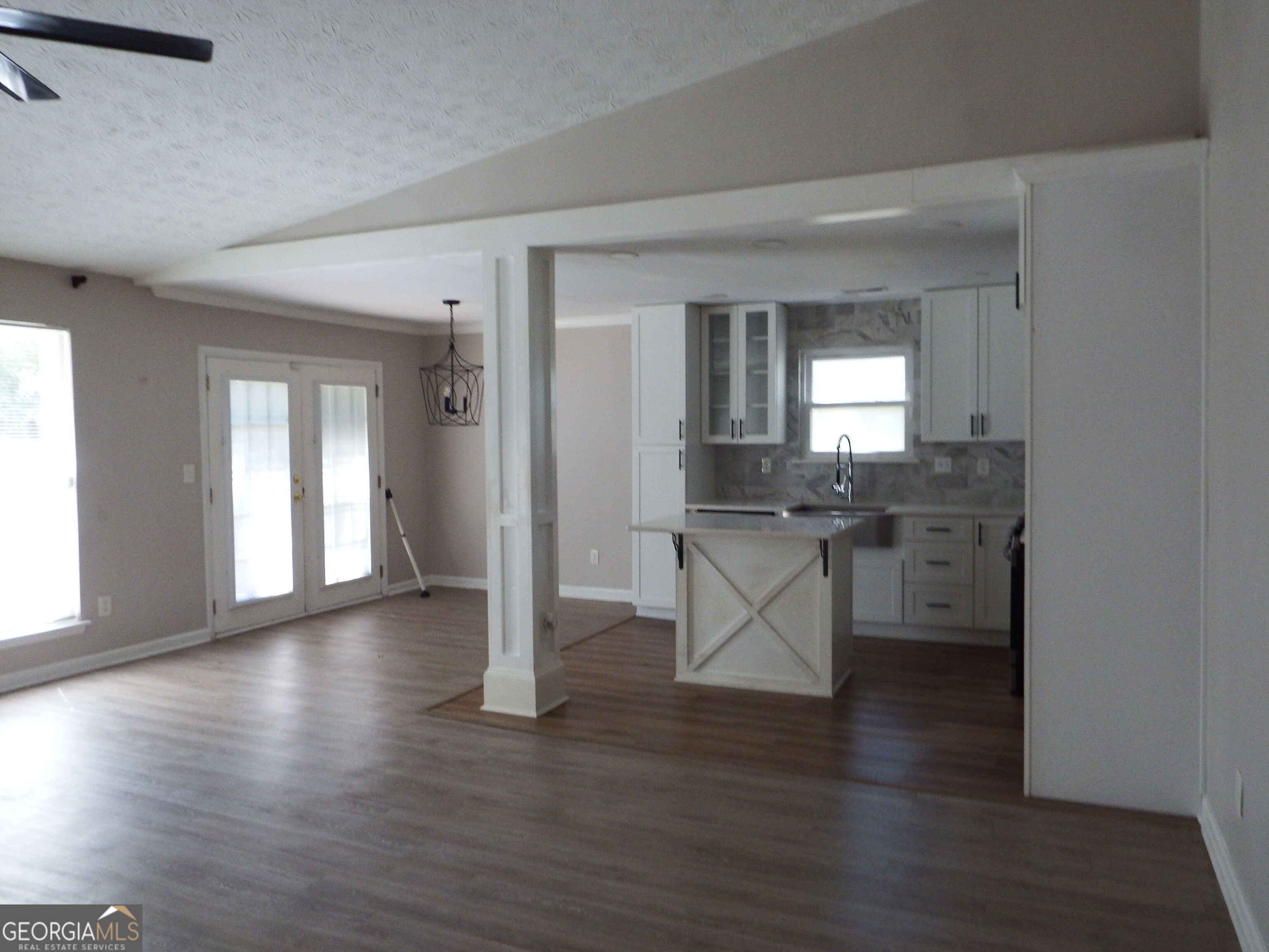 3503 Riverchase KNLS