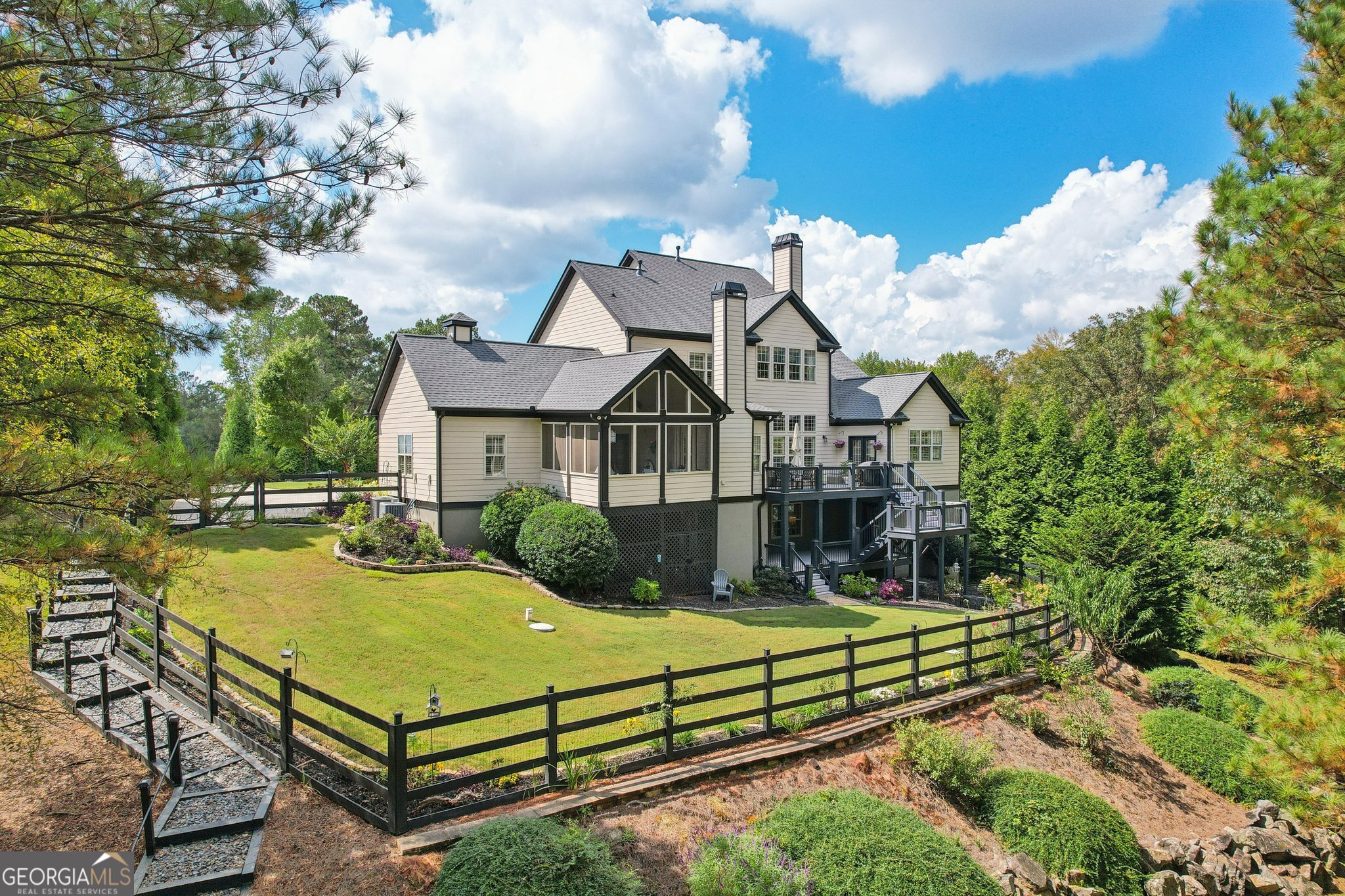 395 Beaumont Farms DR