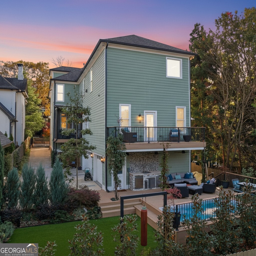 Atlanta, Georgia 30312, United States, 6 Bedrooms Bedrooms, ,7 BathroomsBathrooms,Residential,Active,245906