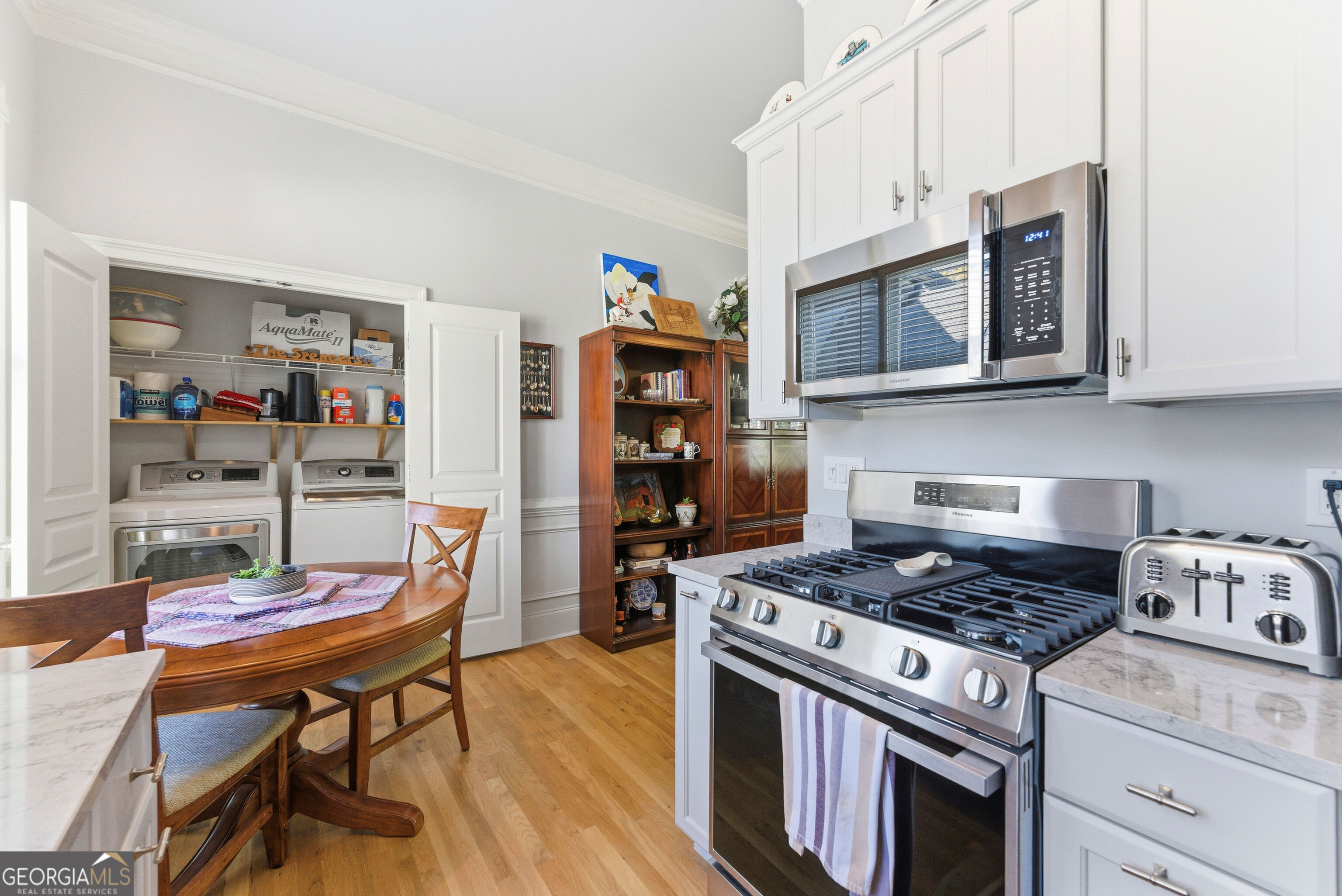 Atlanta, Georgia 30312, United States, 6 Bedrooms Bedrooms, ,7 BathroomsBathrooms,Residential,Active,245906