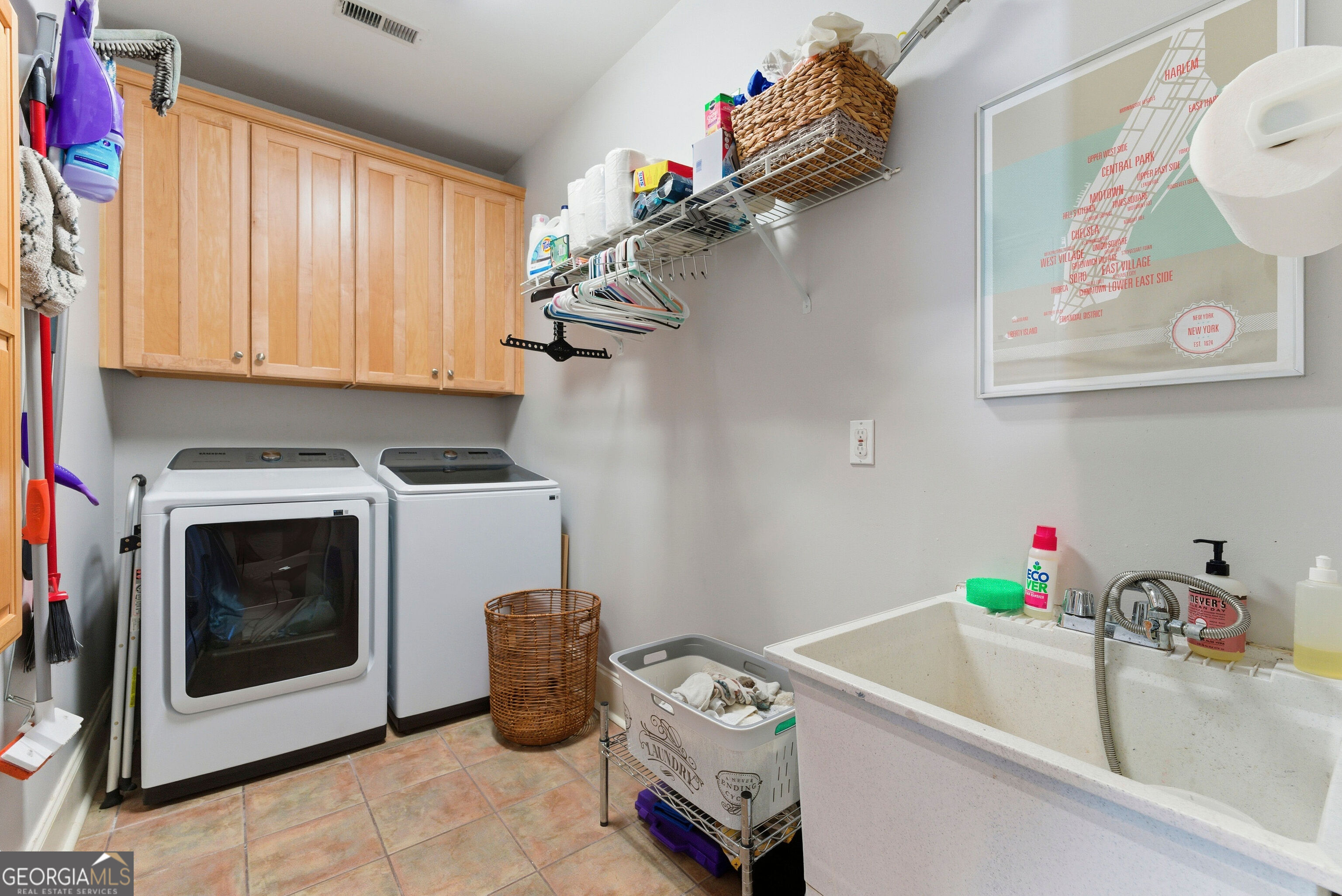 Atlanta, Georgia 30312, United States, 6 Bedrooms Bedrooms, ,7 BathroomsBathrooms,Residential,Active,245906