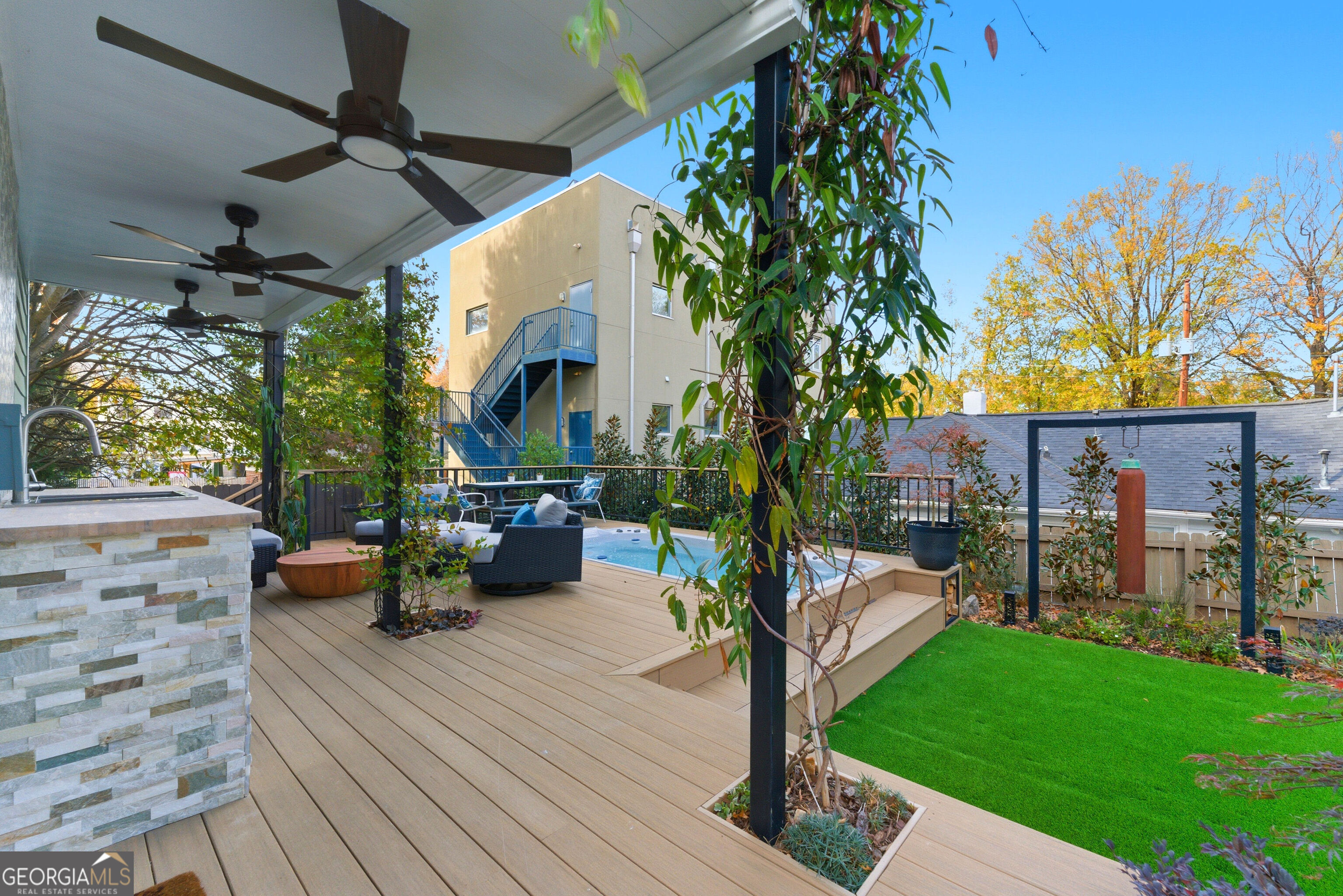 Atlanta, Georgia 30312, United States, 6 Bedrooms Bedrooms, ,7 BathroomsBathrooms,Residential,Active,245906