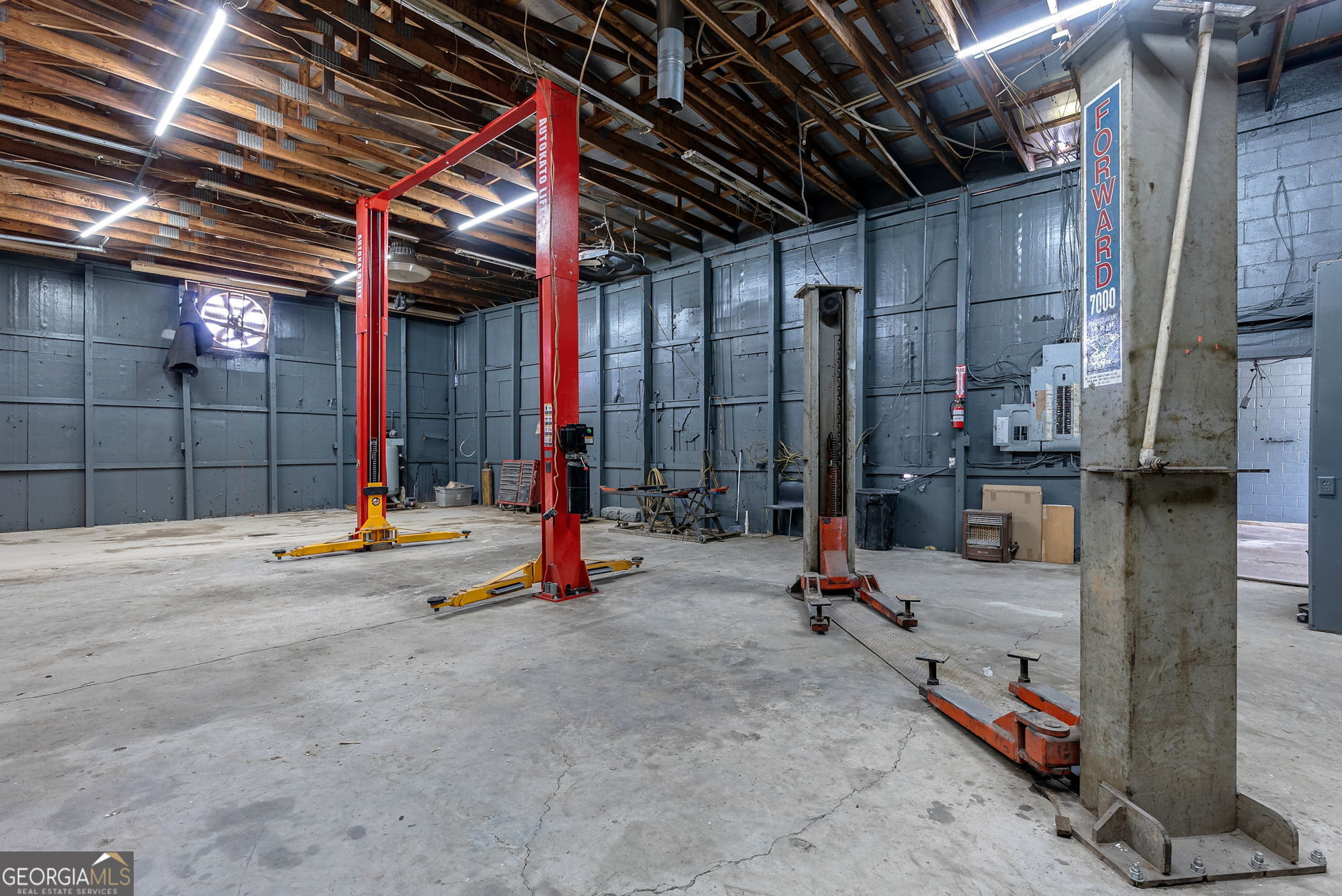 Commerce, Georgia 30529, United States, ,Commercial,Active,94061