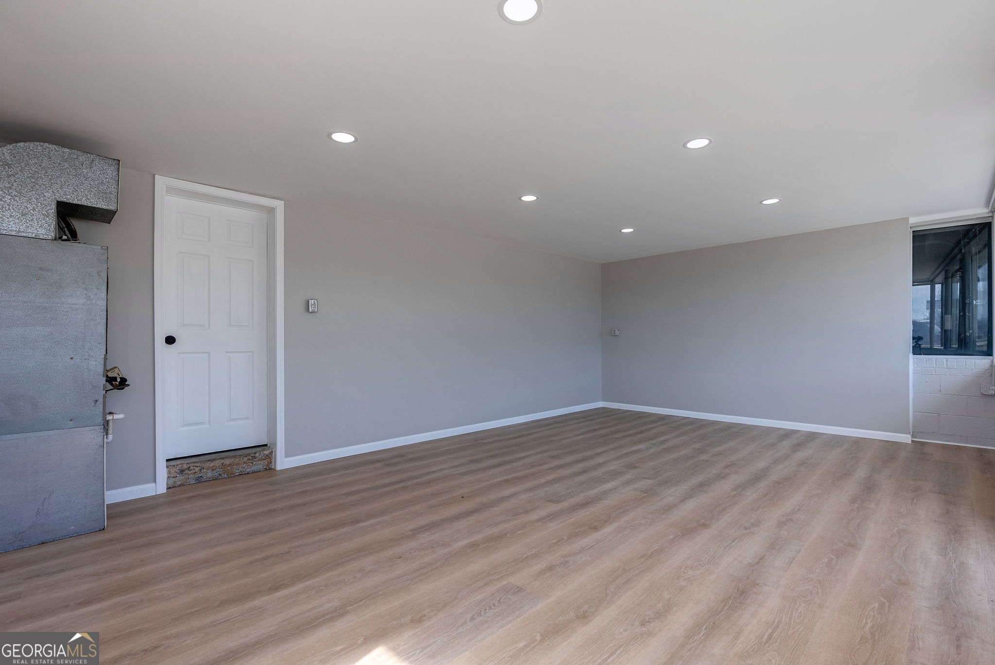 Commerce, Georgia 30529, United States, ,Commercial,Active,94061