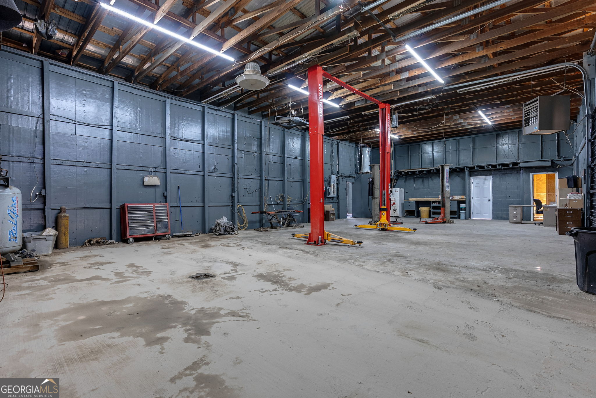 Commerce, Georgia 30529, United States, ,Commercial,Active,94061