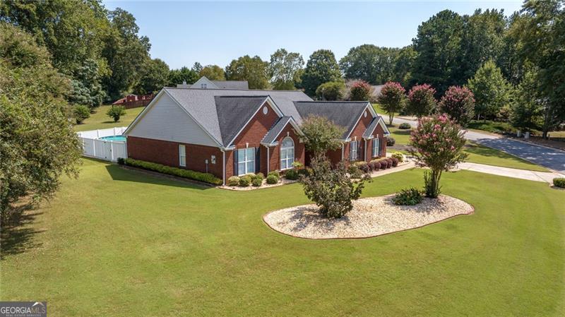 285 Meadowcreek DR