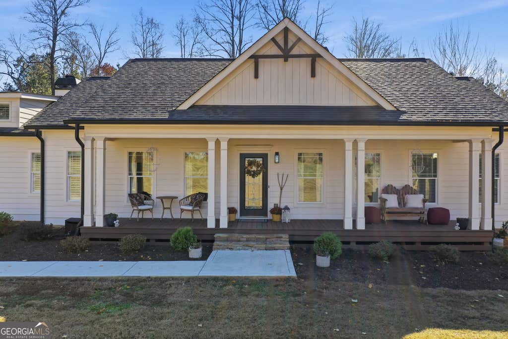 Photo of 735 Sardis Circle, Canton, GA 30114 (MLS # 10806289)