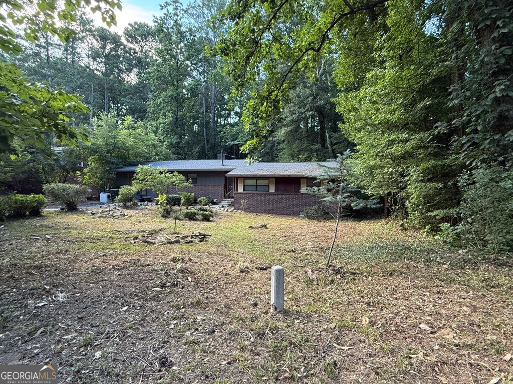 Photo of 1928 McJenkin Drive NE, Atlanta, GA 30345 (MLS # 10798815)