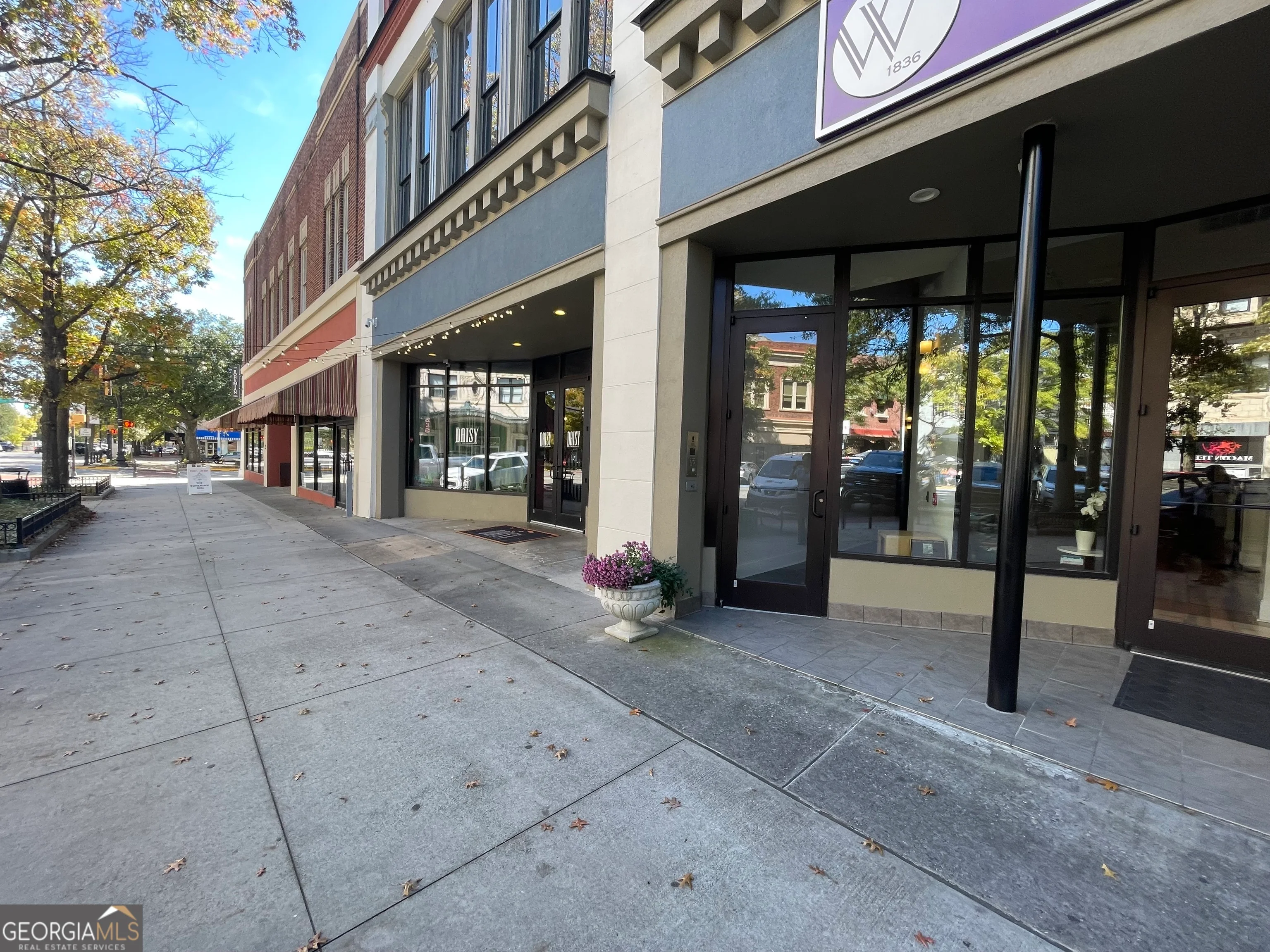 522 Cherry Street Unit 201