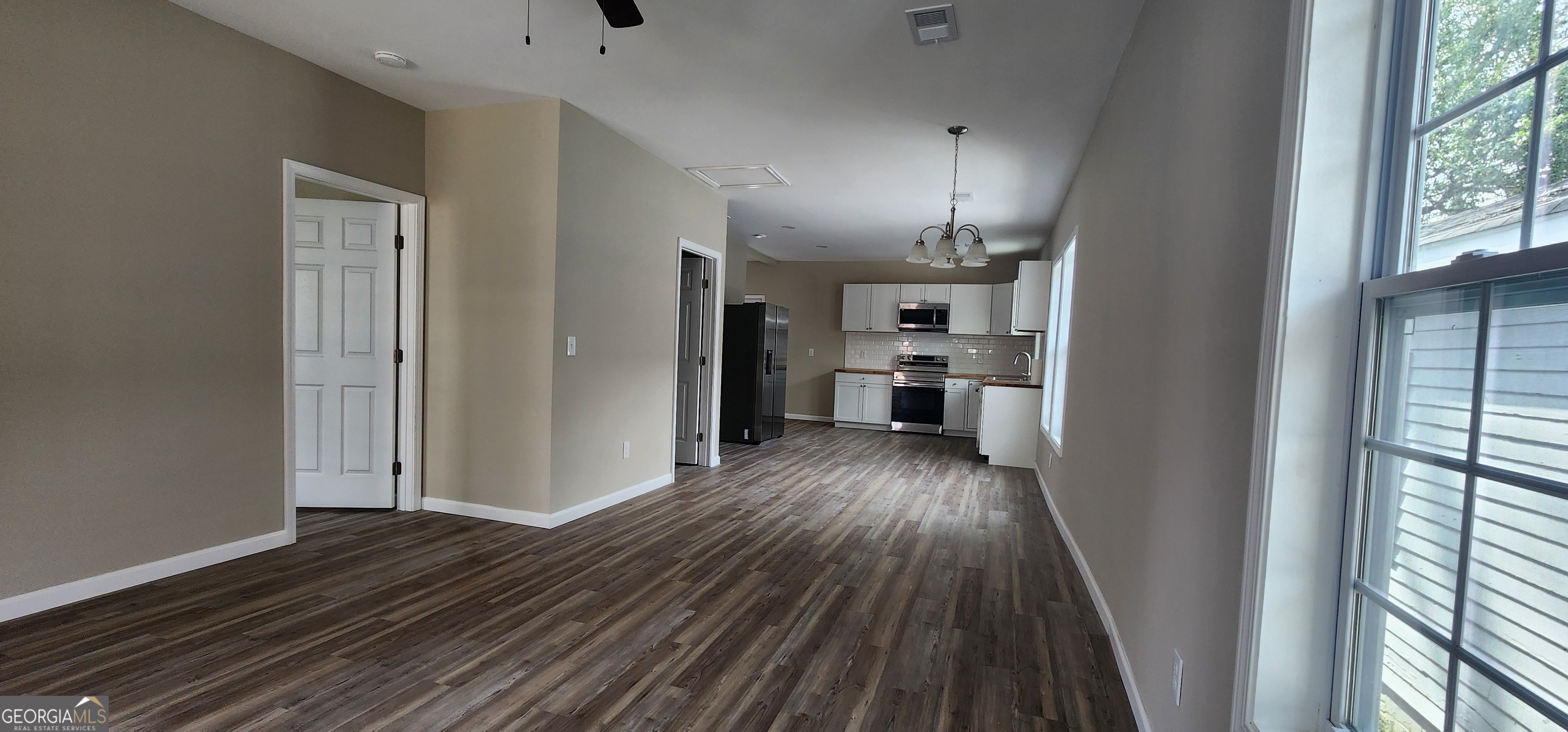 Atlanta, Georgia 30314, United States, 3 Bedrooms Bedrooms, ,2 BathroomsBathrooms,Residential,Active,2733