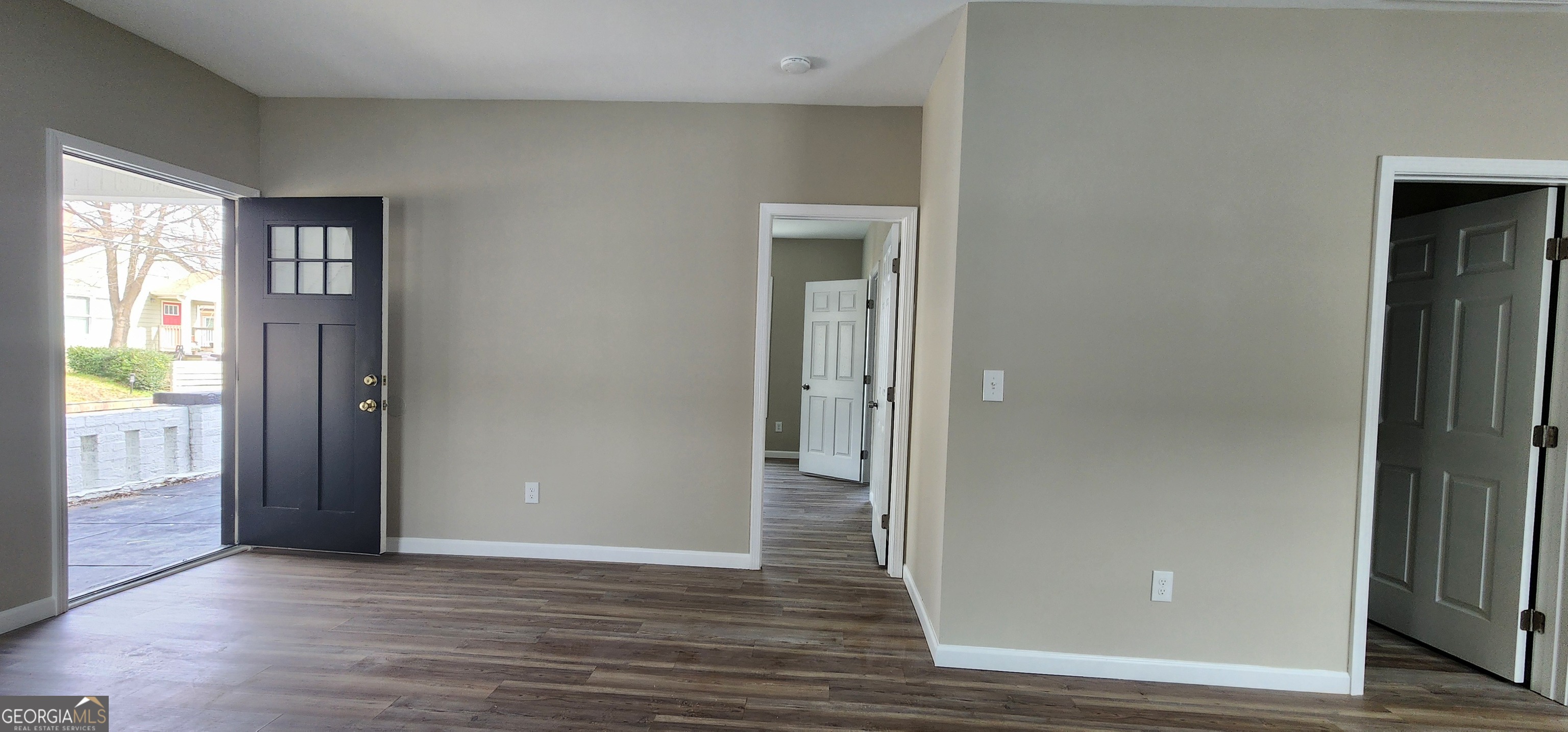 Atlanta, Georgia 30314, United States, 3 Bedrooms Bedrooms, ,2 BathroomsBathrooms,Residential,Active,2733