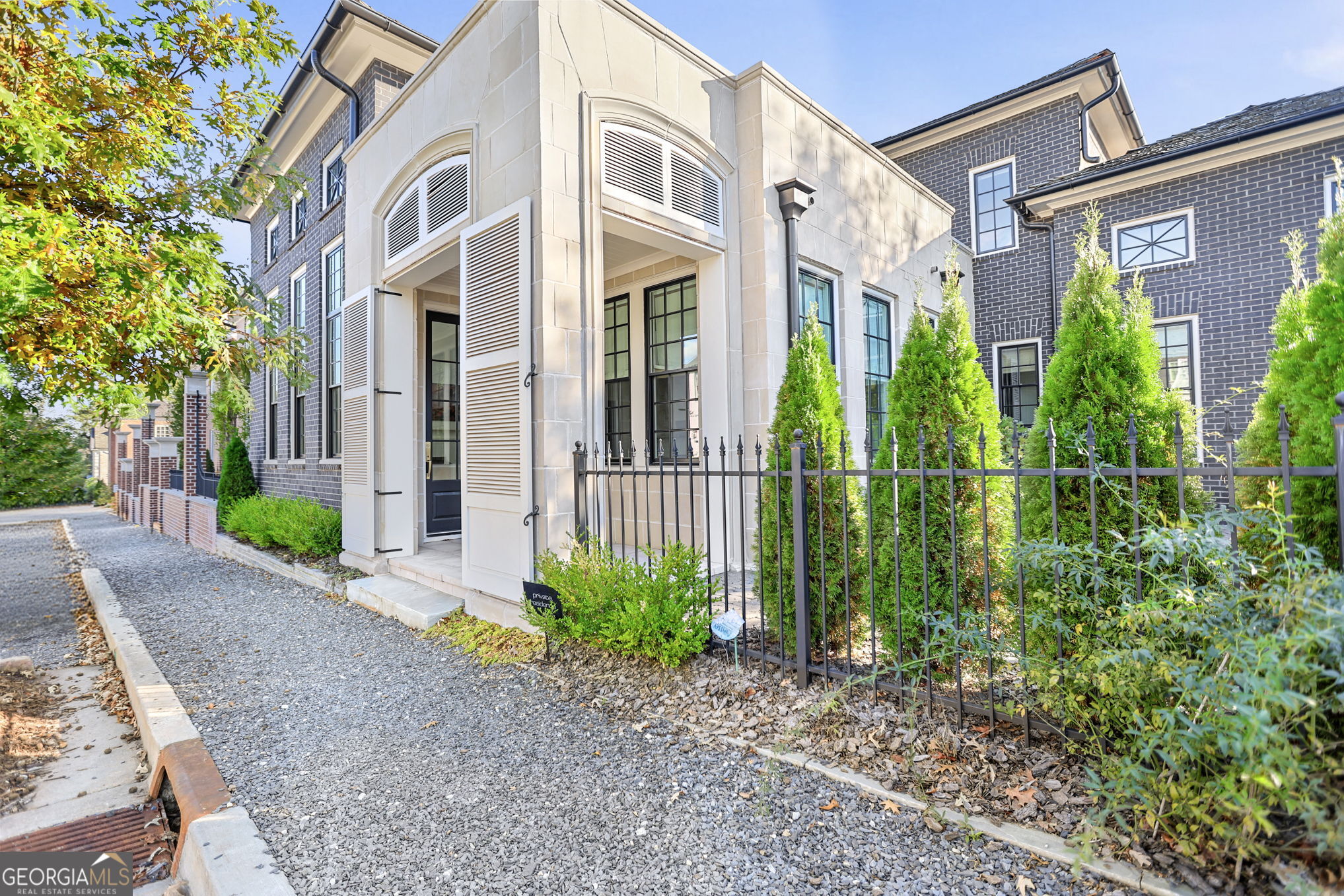 190 Central AVE