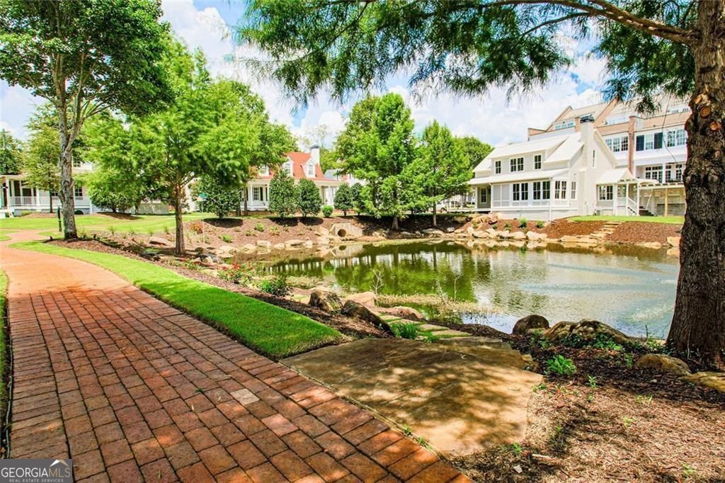 Senoia, Georgia 30276, United States, 3 Bedrooms Bedrooms, ,4 BathroomsBathrooms,Residential,Active,172593