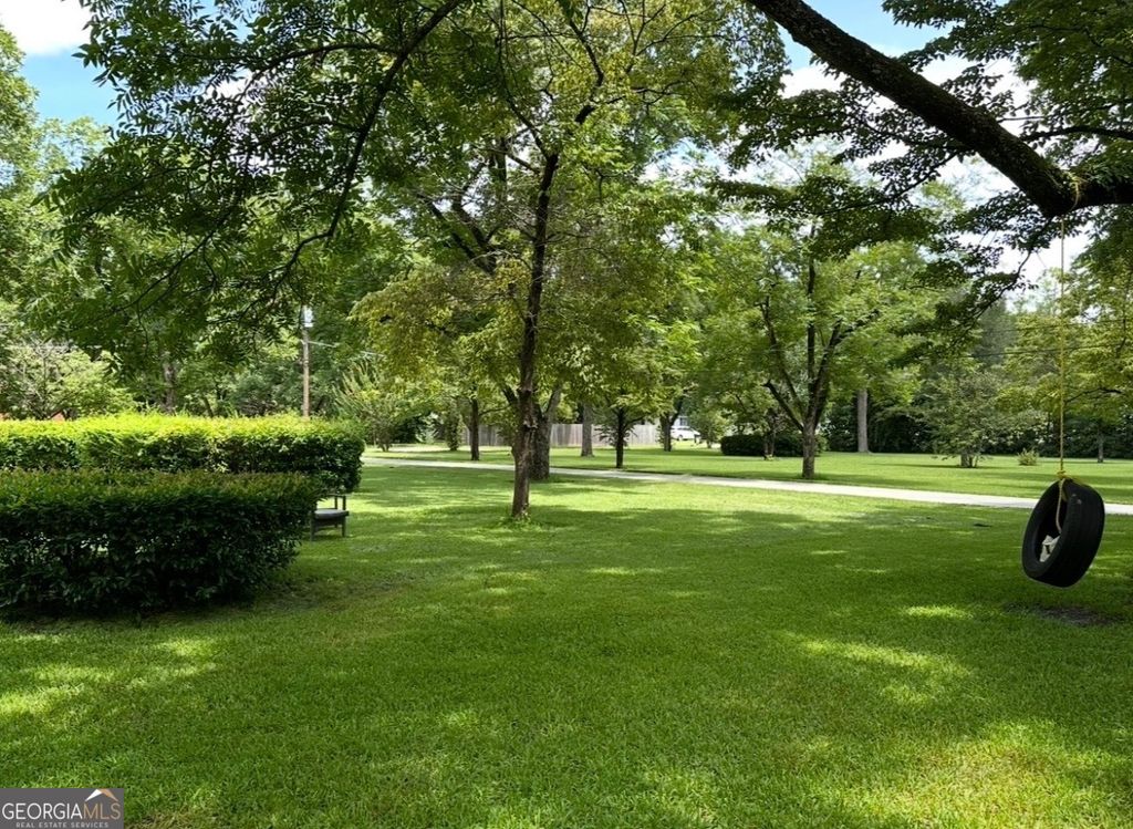 Photo of 112 Geneva Street, Dublin, GA 31021 (MLS # 10766473)