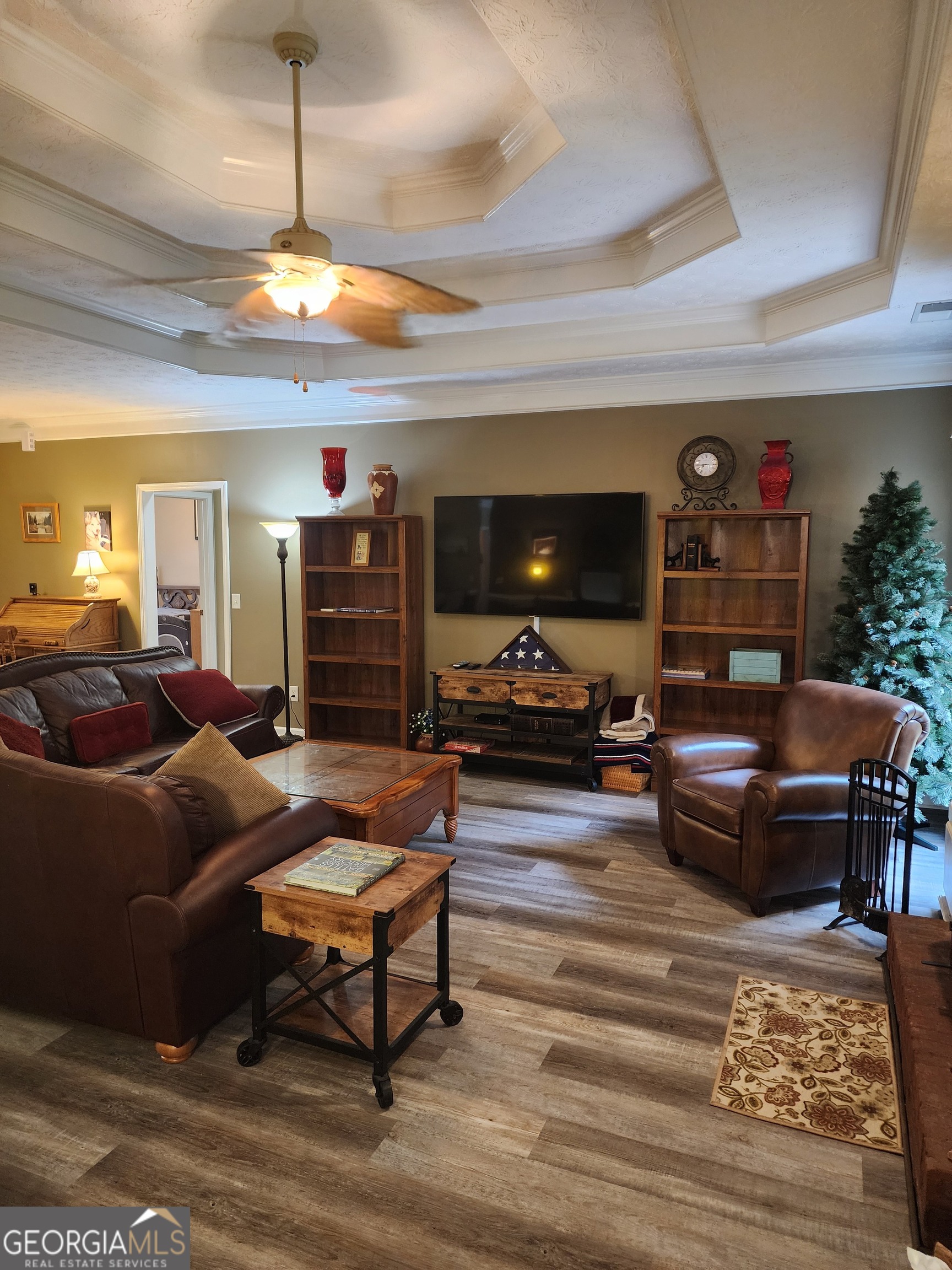 520 W Lake DR