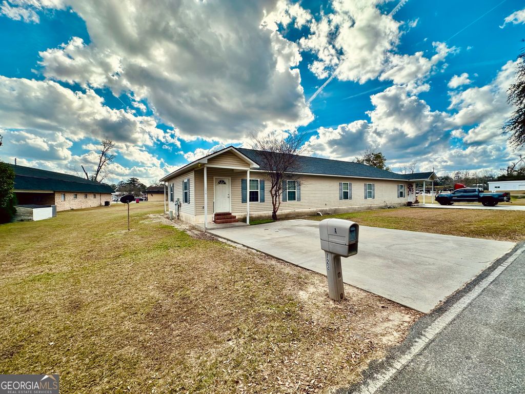 Photo of 122 Grove Hill Avenue, Blackshear, GA 31516 (MLS # 10670596)