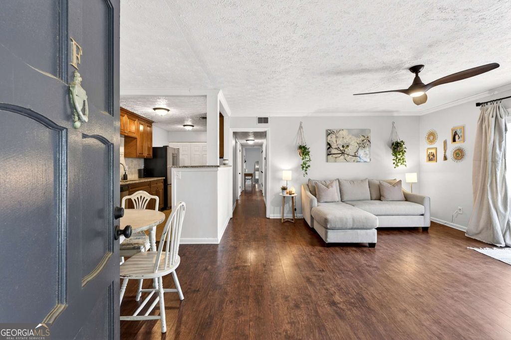 Photo of 725 Dalrymple Road NE #5F, Sandy Springs, GA 30328 (MLS # 10680424)