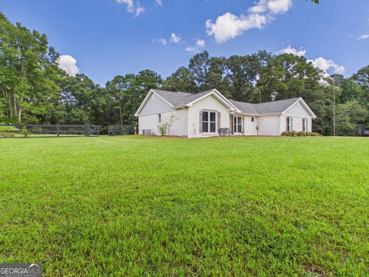 104 Huntington DR