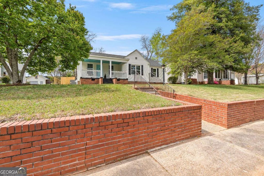 Photo of 213 N Street SW, Thomaston, GA 30286 (MLS # 10722552)