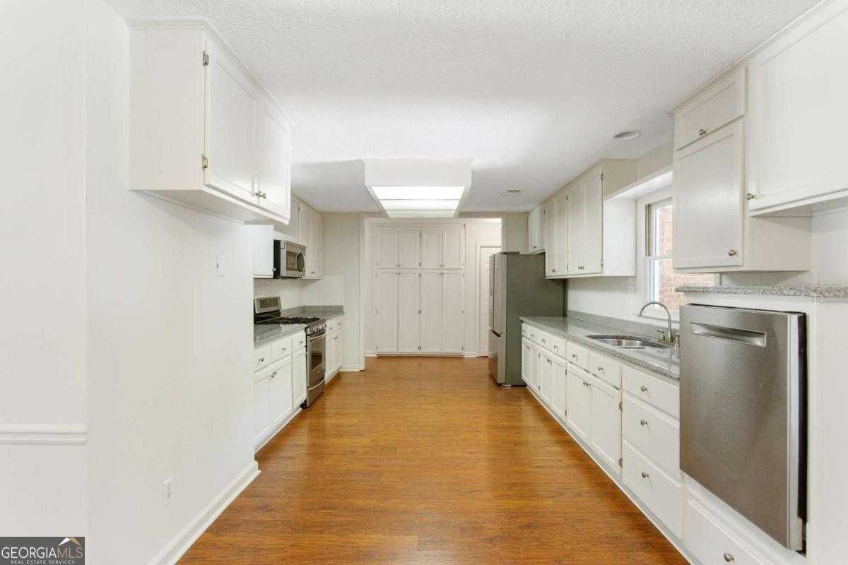 Lithia Springs, Georgia 30122, United States, 3 Bedrooms Bedrooms, ,3 BathroomsBathrooms,Residential,Active,158839