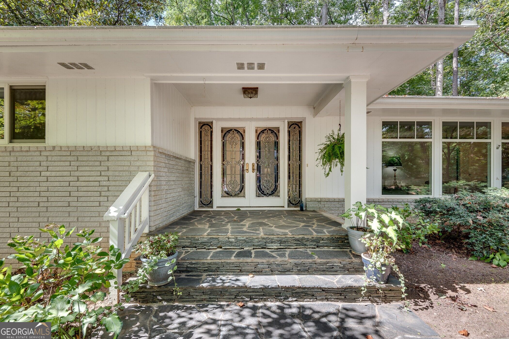 1800 Angelique DR