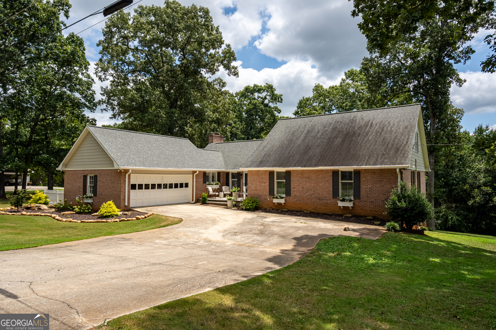 64 Virginia CIR