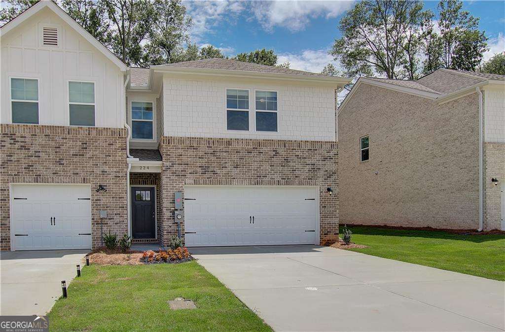 329 Navigator LN