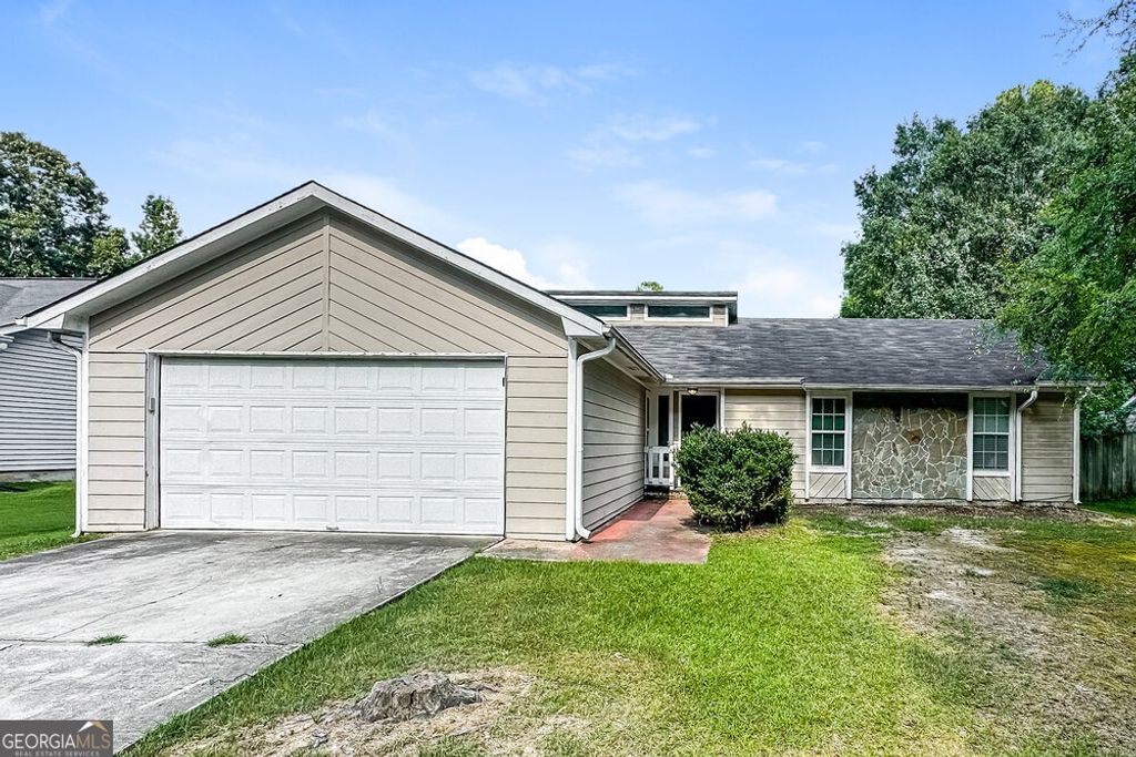 Photo of 10838 Starling Trail, Hampton, GA 30228 (MLS # 10625849)