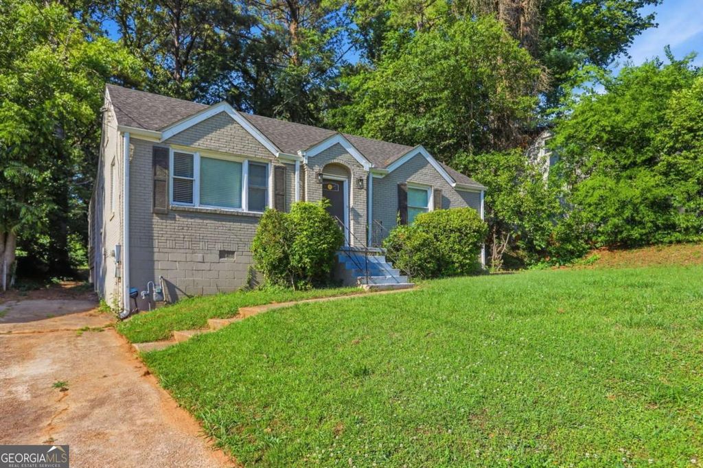 Photo of 1954 Wildwood Drive, Decatur, GA 30032 (MLS # 10765751)