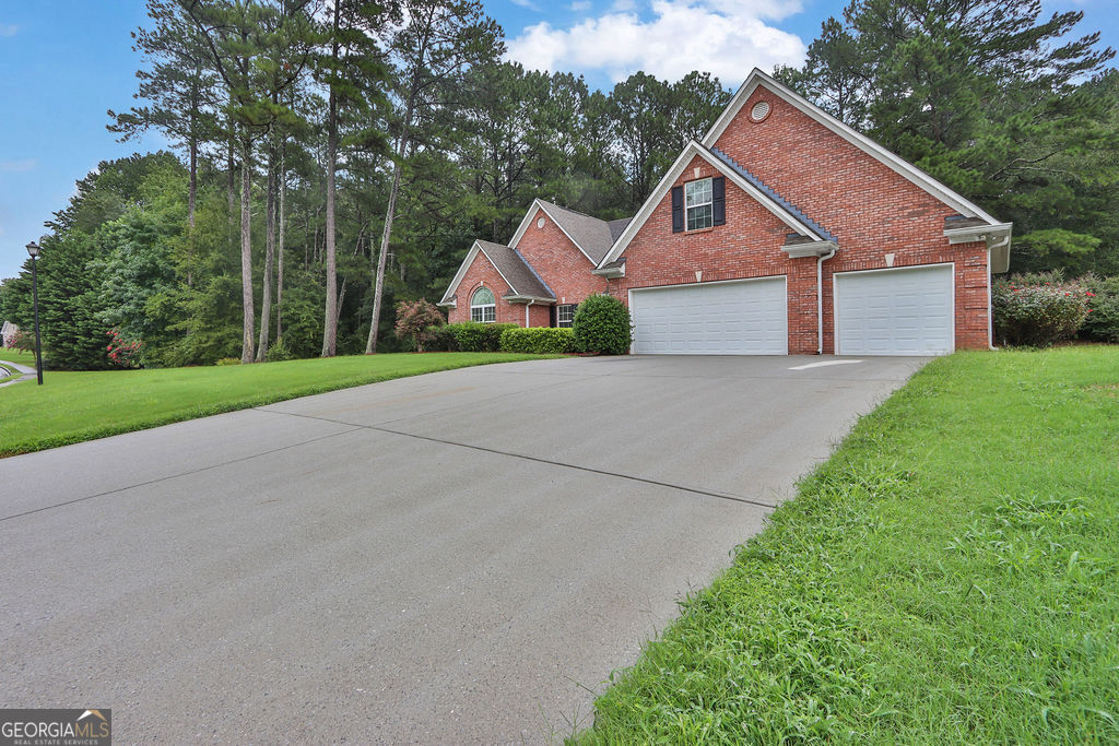 2549 Maggie Woods CT