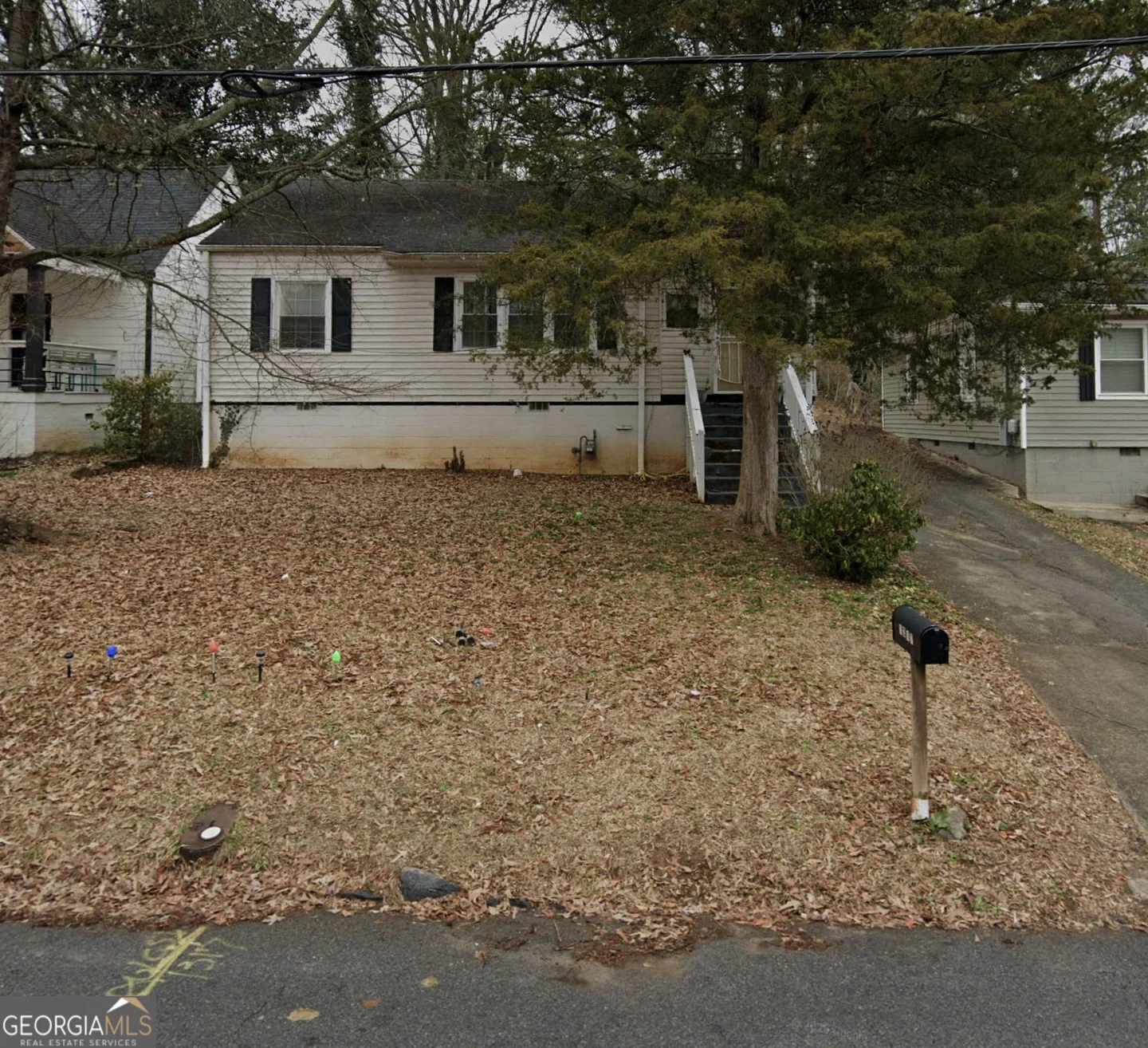 1317 Westmont Road SW