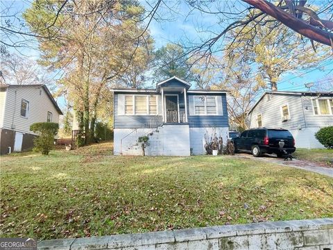 Photo of 162 Hyacinth Avenue NW, Atlanta, GA 30314 (MLS # 10651058)