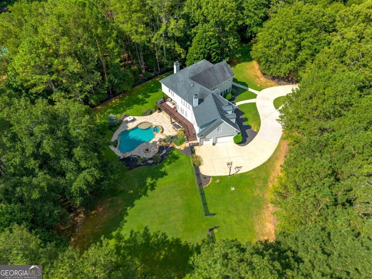 15895 Henderson RD