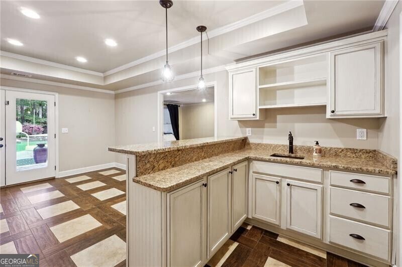 Canton, Georgia 30115, United States, 8 Bedrooms Bedrooms, ,6 BathroomsBathrooms,Residential,Active,69549