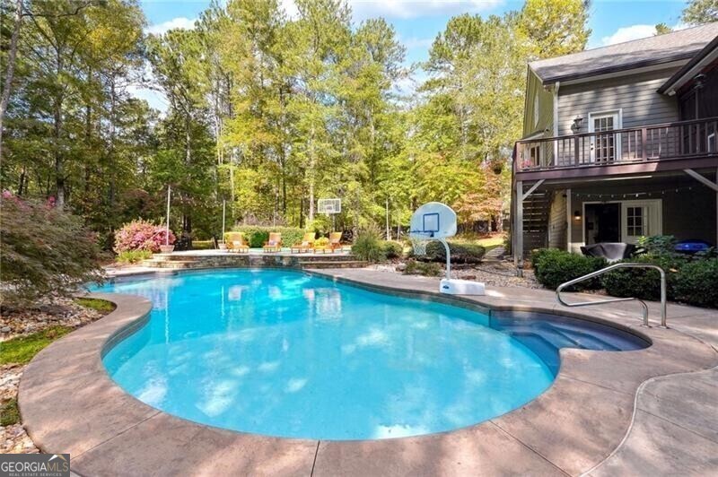 Canton, Georgia 30115, United States, 8 Bedrooms Bedrooms, ,6 BathroomsBathrooms,Residential,Active,69549