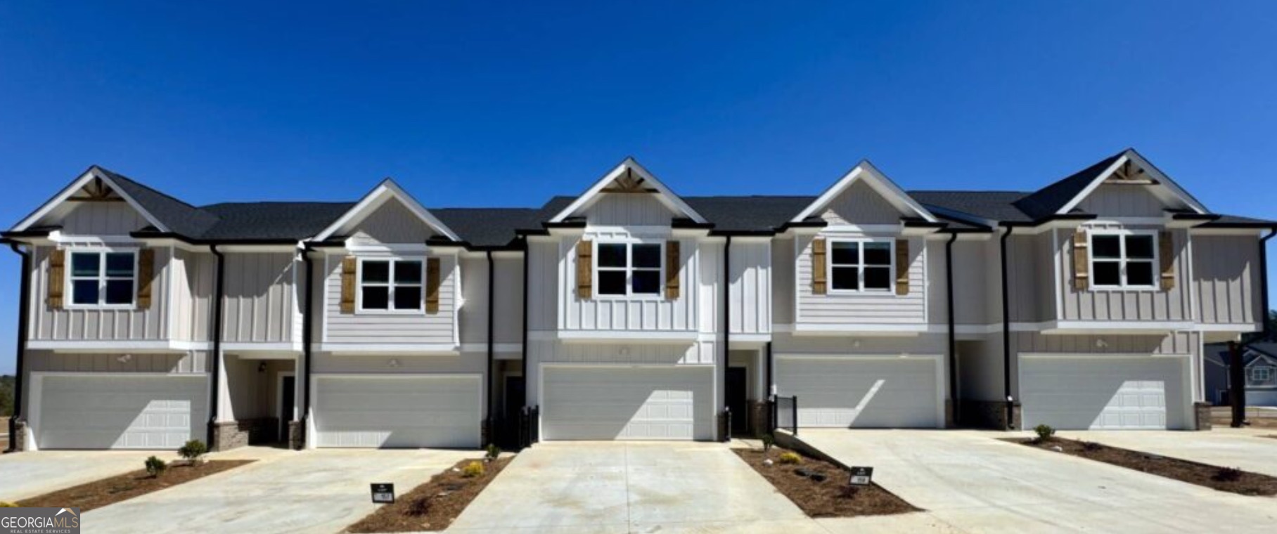 6378 Pine Ridge PT