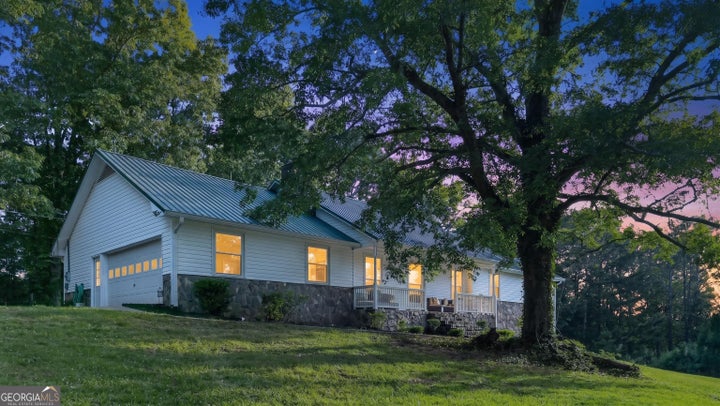 Photo 1 of 77 — 662 Highway 18 W, Barnesville, GA 30204