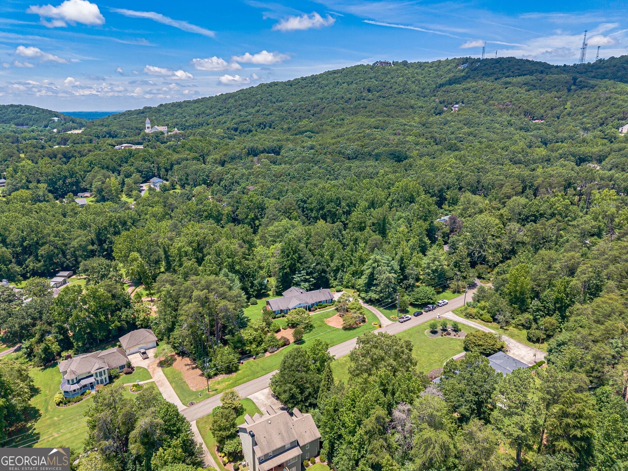 1725 Mountainside DR